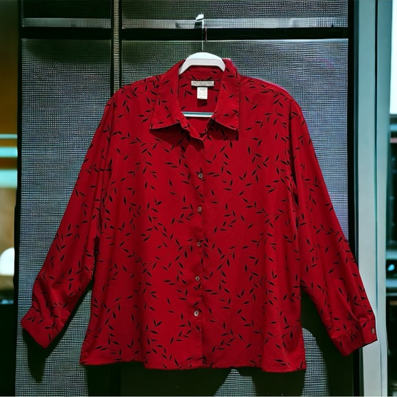 WOMENS LONG SLEEVE VINTAGE BLOUSE. BUTTON DOWN COLLARED RED BLOUSE. NO FLAWS - Picture 11 of 11